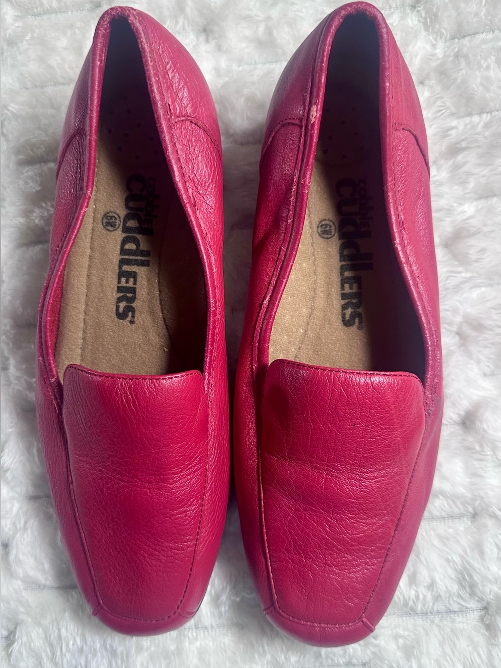 Cobble Cuddlers Women's Red Leather Slip-On Loafers EUC sz 6w Red Leather Flats